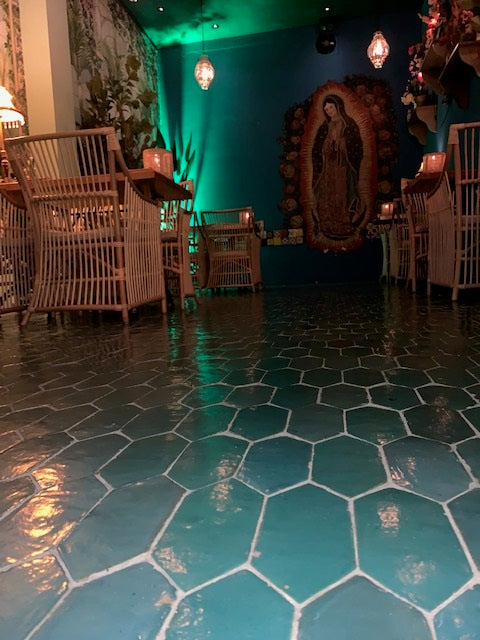 Platta Atlas Petrol Art Deco