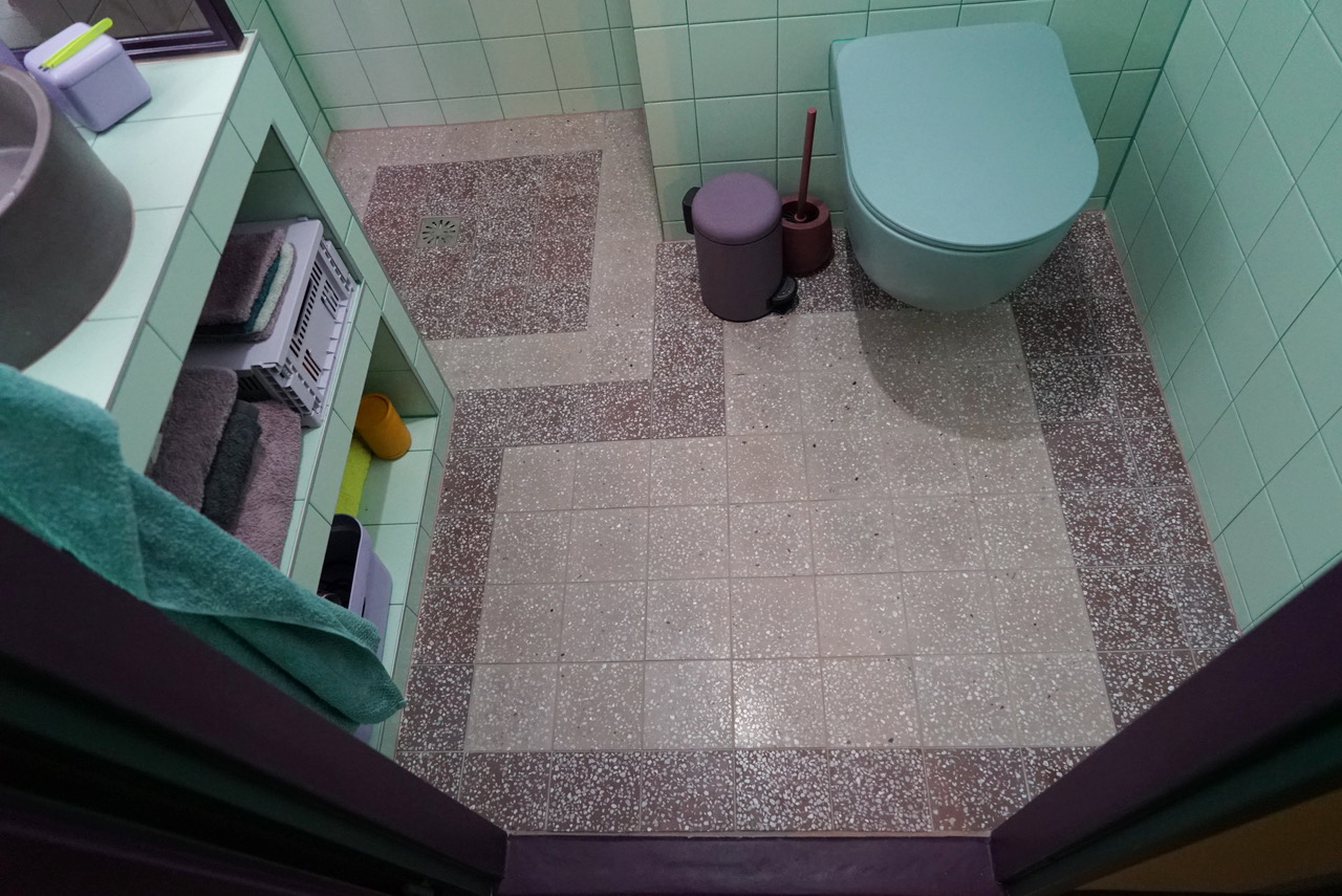 Granito Pale Aubergine White