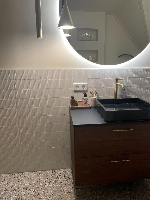 Lands White Mini Stripes