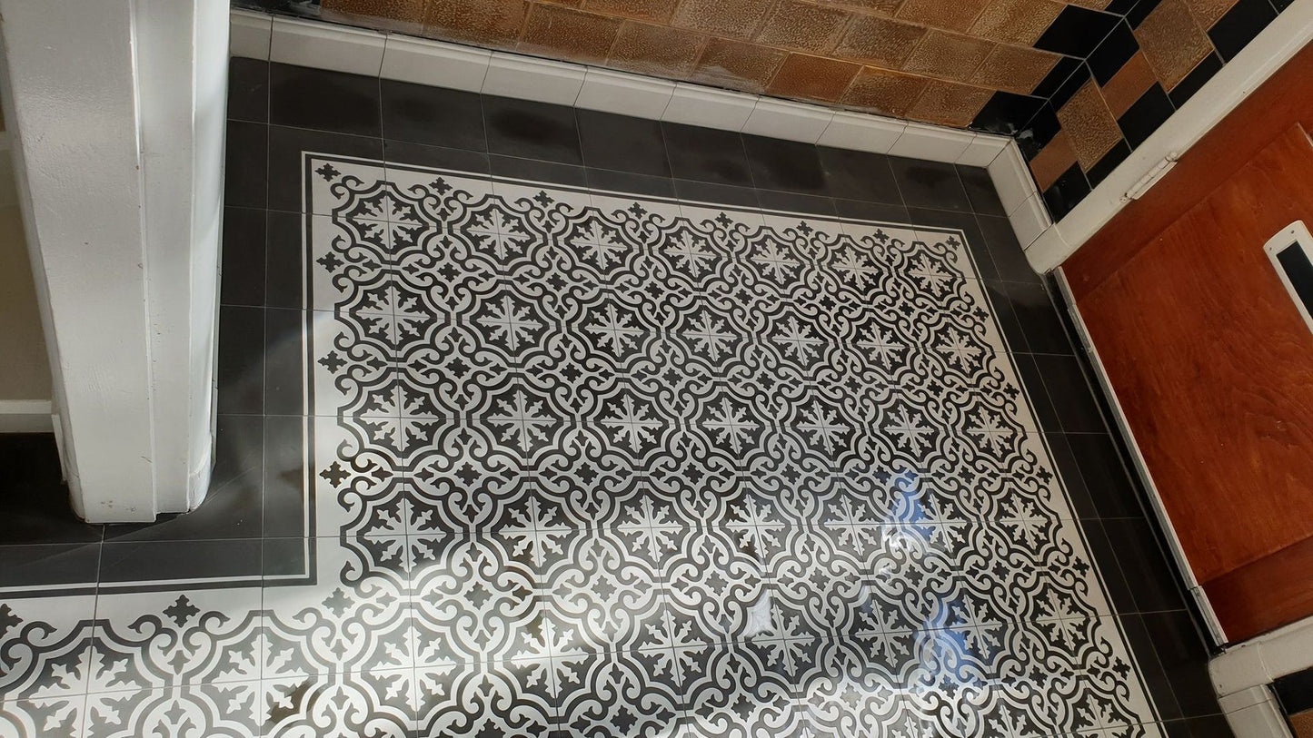 Negra 01 Inside Corner