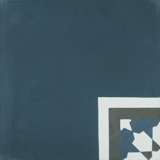 Azule 11 Corner Egal