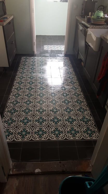 Azule 12 Border