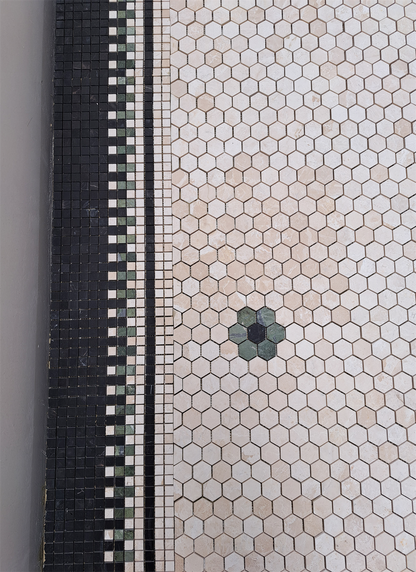 Mosaic Border Block Pattern Bottocino