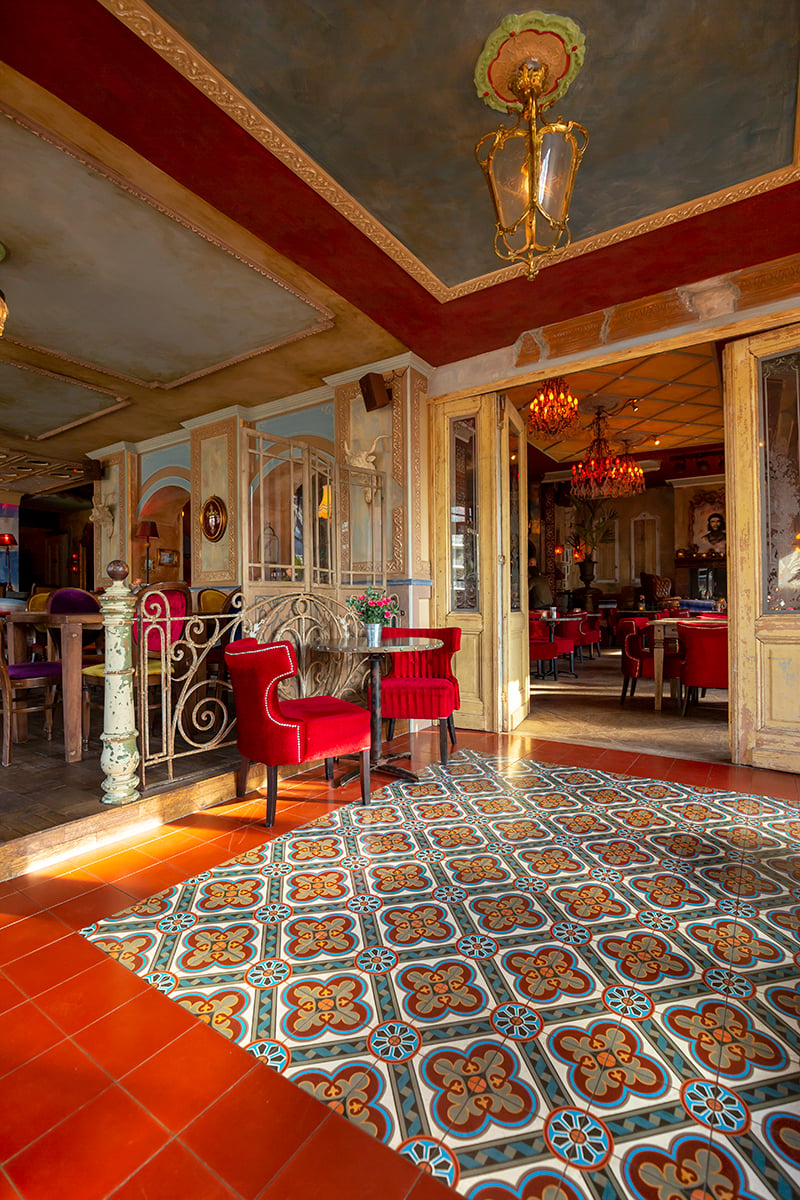 Chateau 17