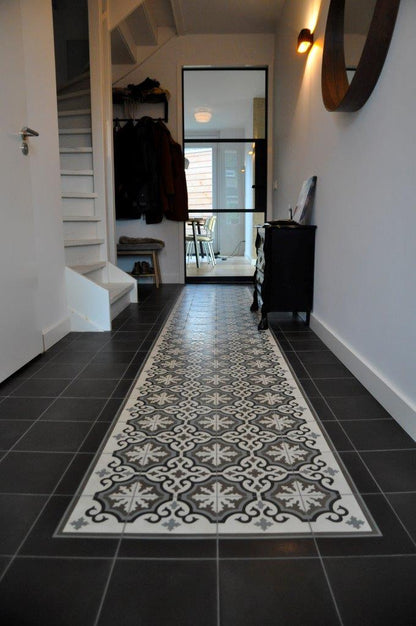 Gris 18 Border
