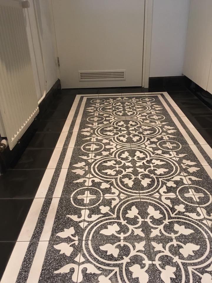 Negra 12 Granito Border R