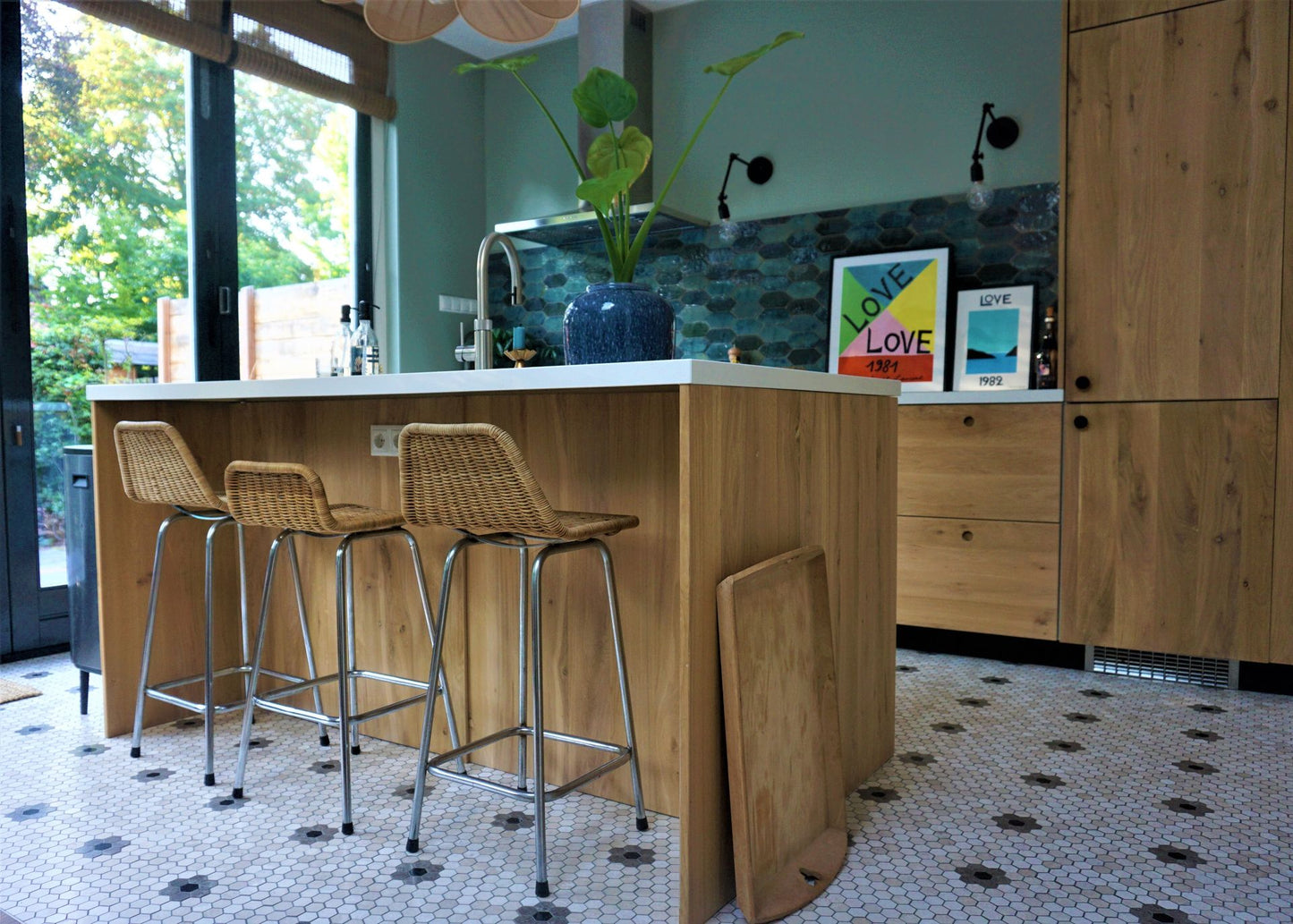 Mosaic Flower Insert